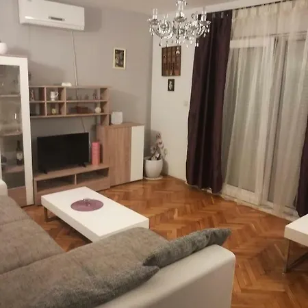 Apartment Krilo Jesenice 13898b Dugi Rat